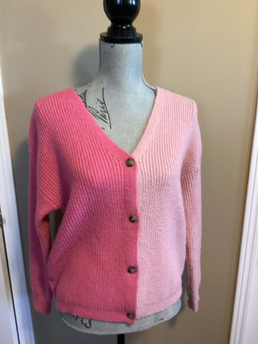 Pink Martini Cardigan Size S Pink Colorblock Ribbed Knit